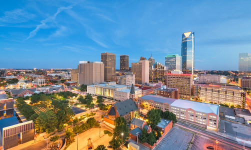 An photo of the skyline of downtown Oklahoma City at dus