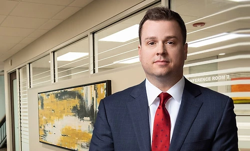 A headshot of Brian Carter